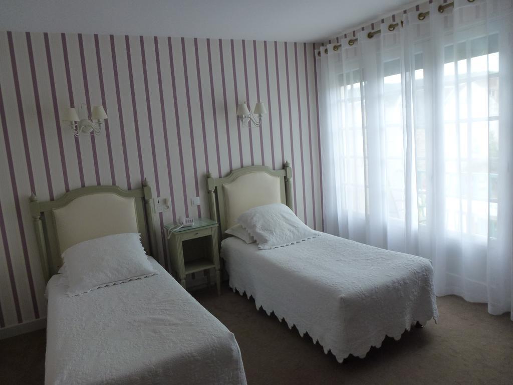 Le Quercy Souillac Exterior foto